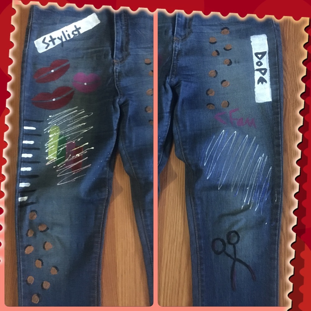 Hand Painted High-Waisted Stretch Jeans - Picture 3 of 5